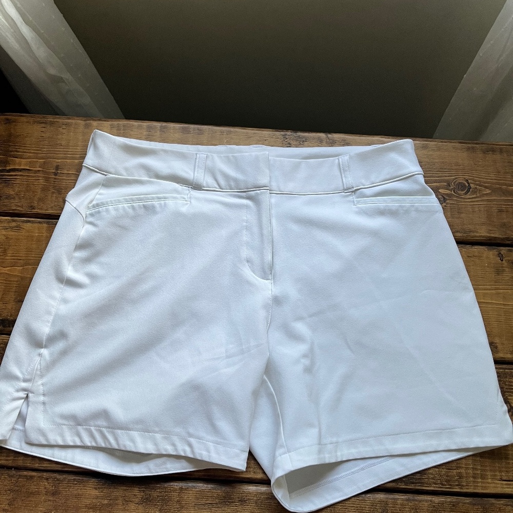 Adidas golf shorts size 10